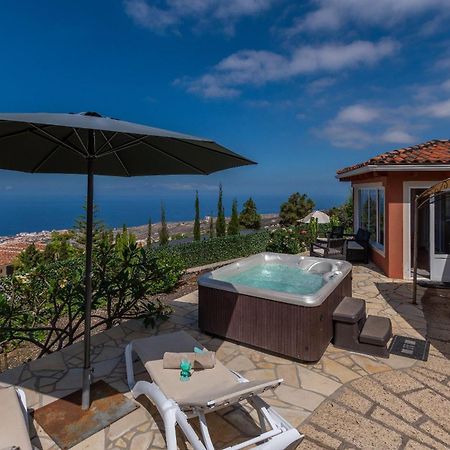 Villa Hibisco, Jacuzzi Y Vistas Al Atlantico アデヘ エクステリア 写真