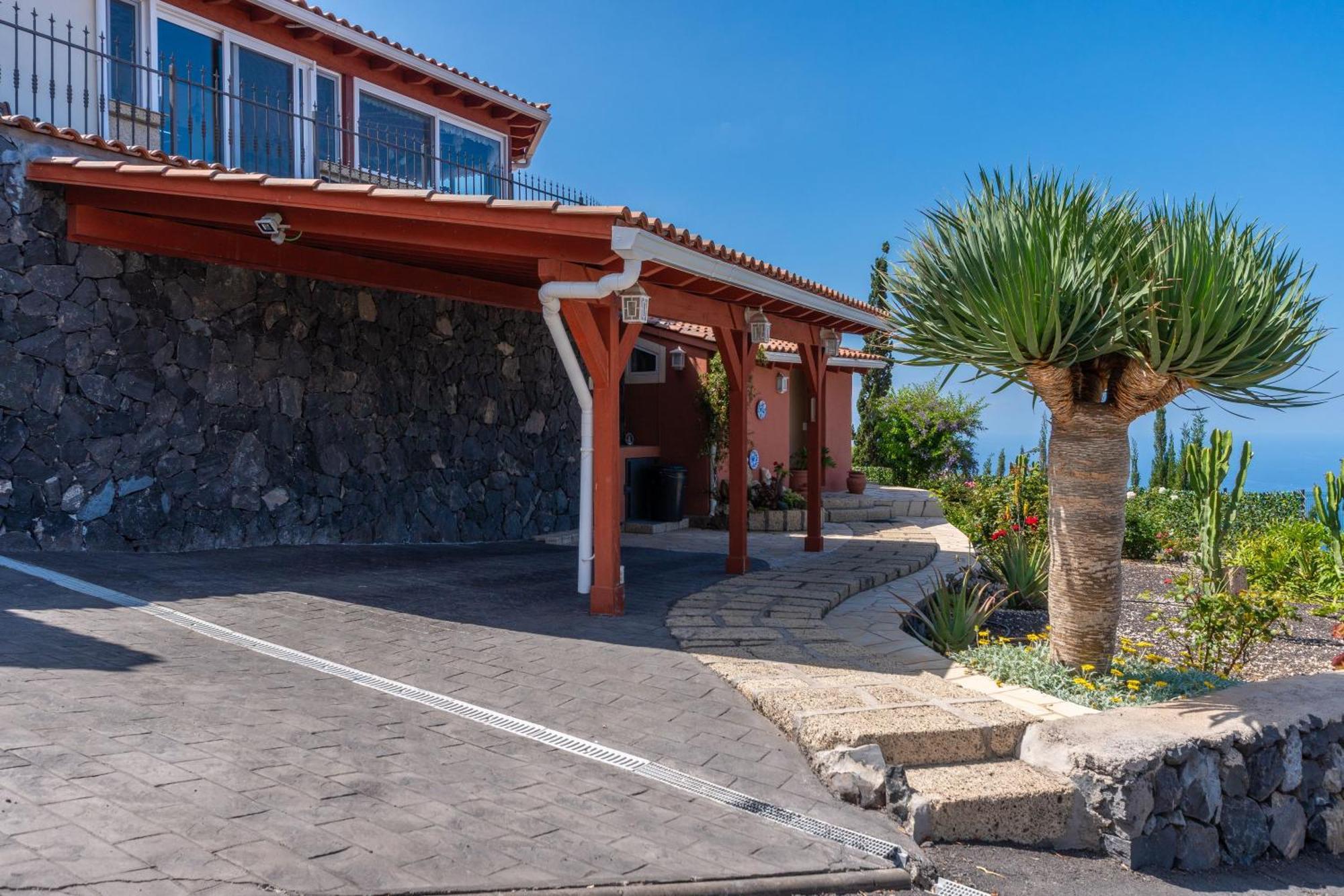 Villa Hibisco, Jacuzzi Y Vistas Al Atlantico アデヘ エクステリア 写真