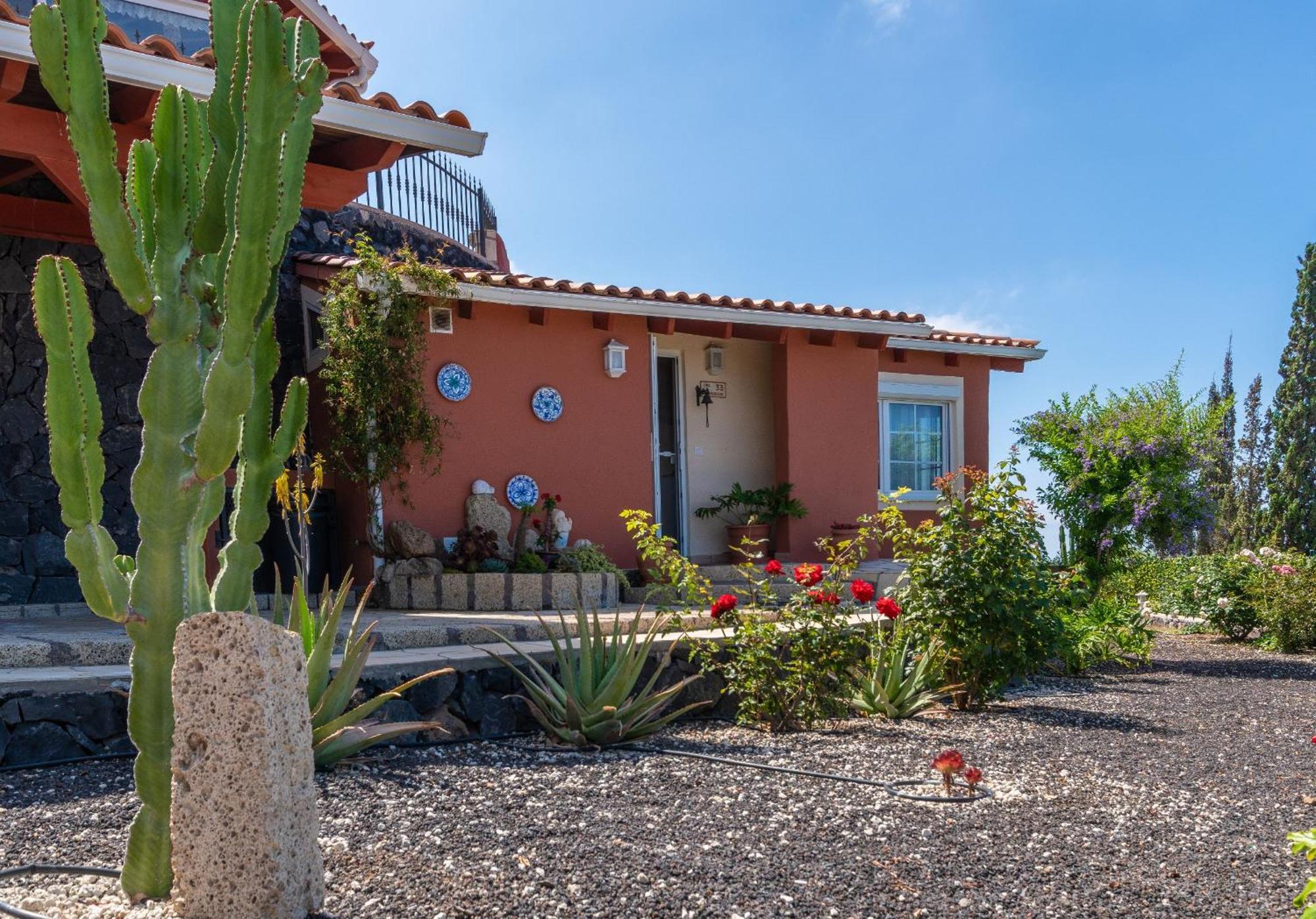 Villa Hibisco, Jacuzzi Y Vistas Al Atlantico アデヘ エクステリア 写真