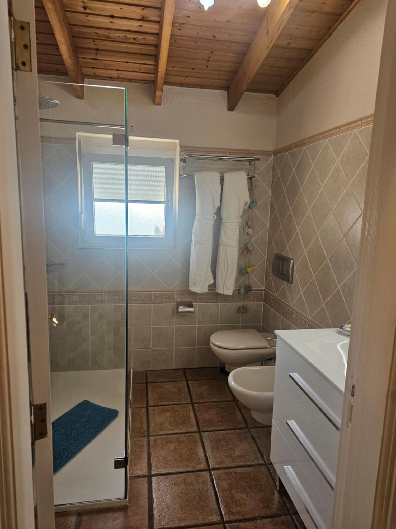 Villa Hibisco, Jacuzzi Y Vistas Al Atlantico アデヘ エクステリア 写真